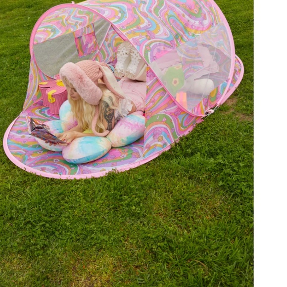 Dolls Kill Festive Tent - Picture 4 of 6